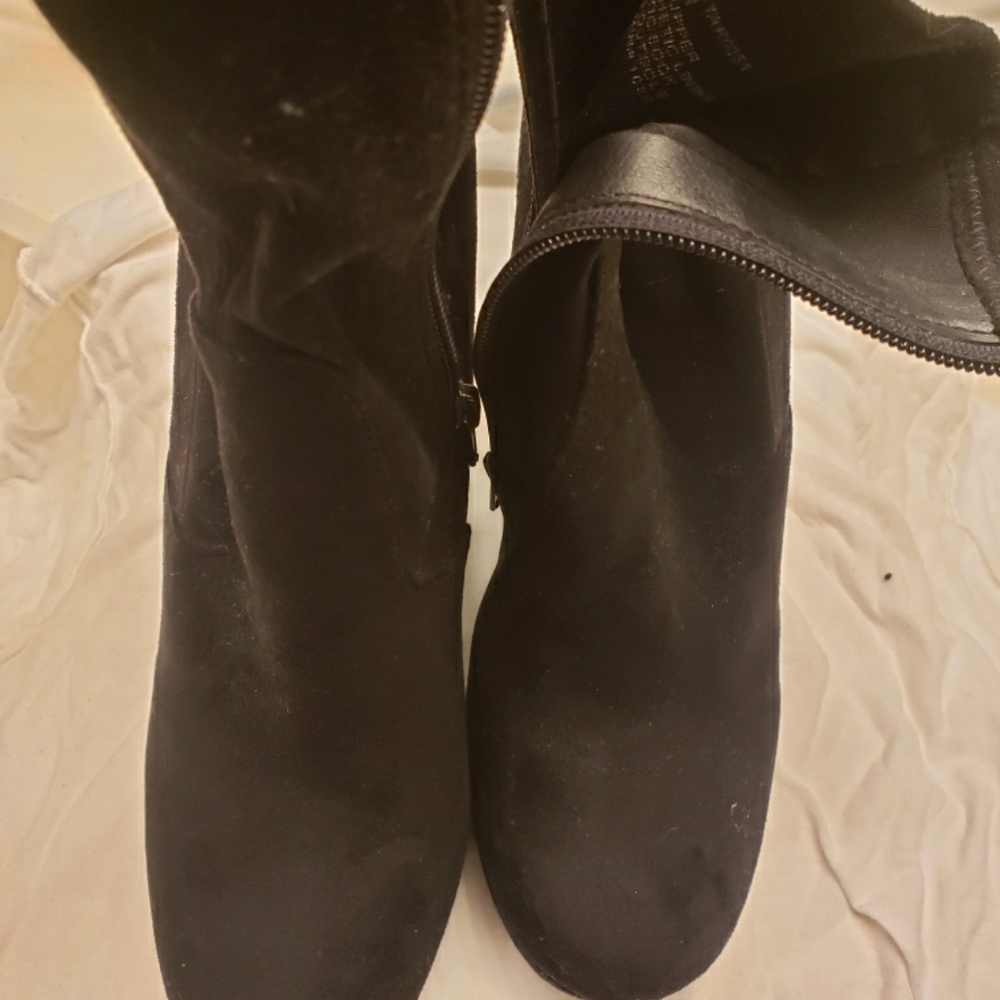 Steve Madden Suede Platform Booties